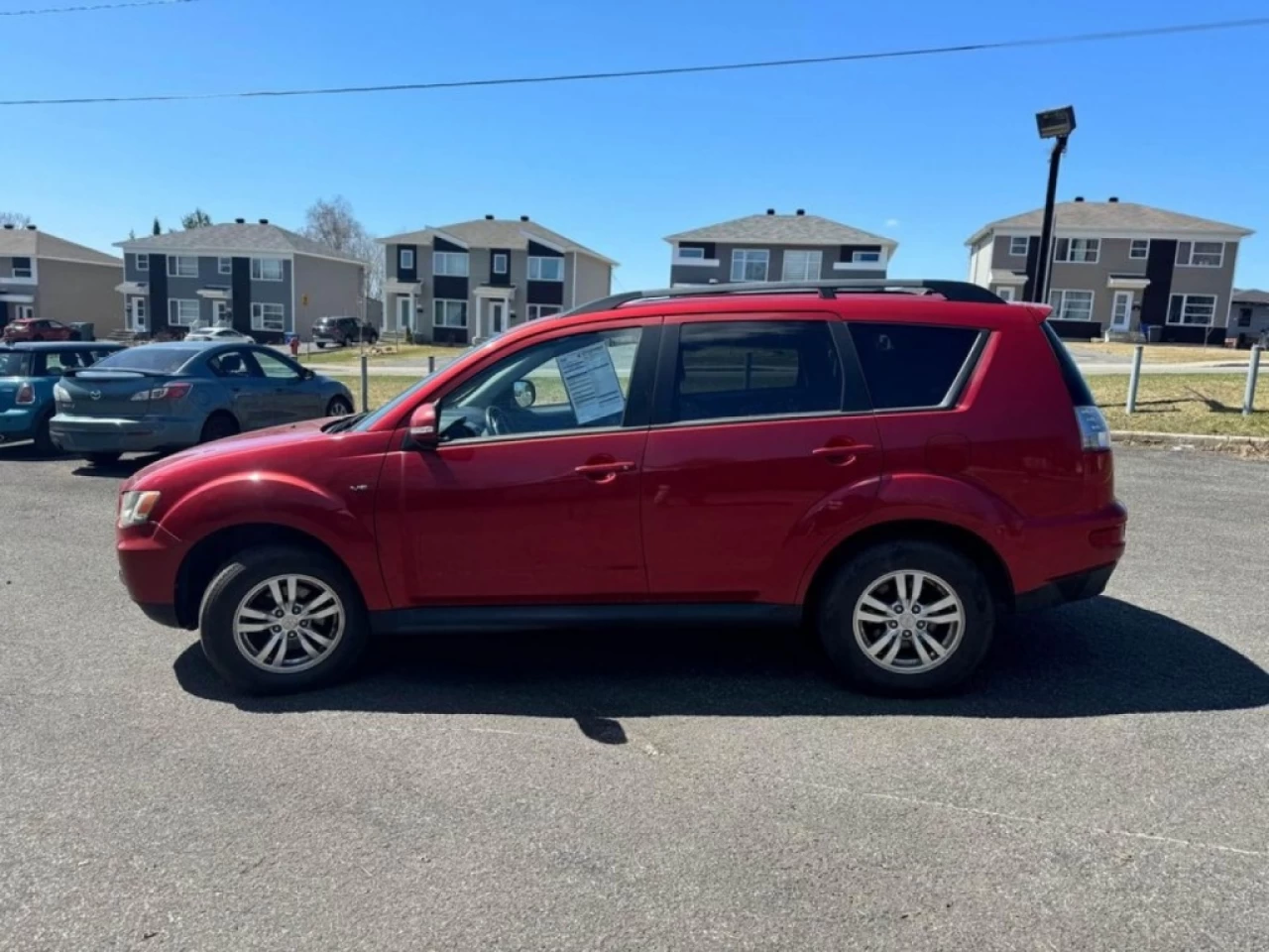 2012 Mitsubishi Outlander LS Main Image