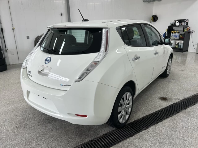 Nissan LEAF S 2017