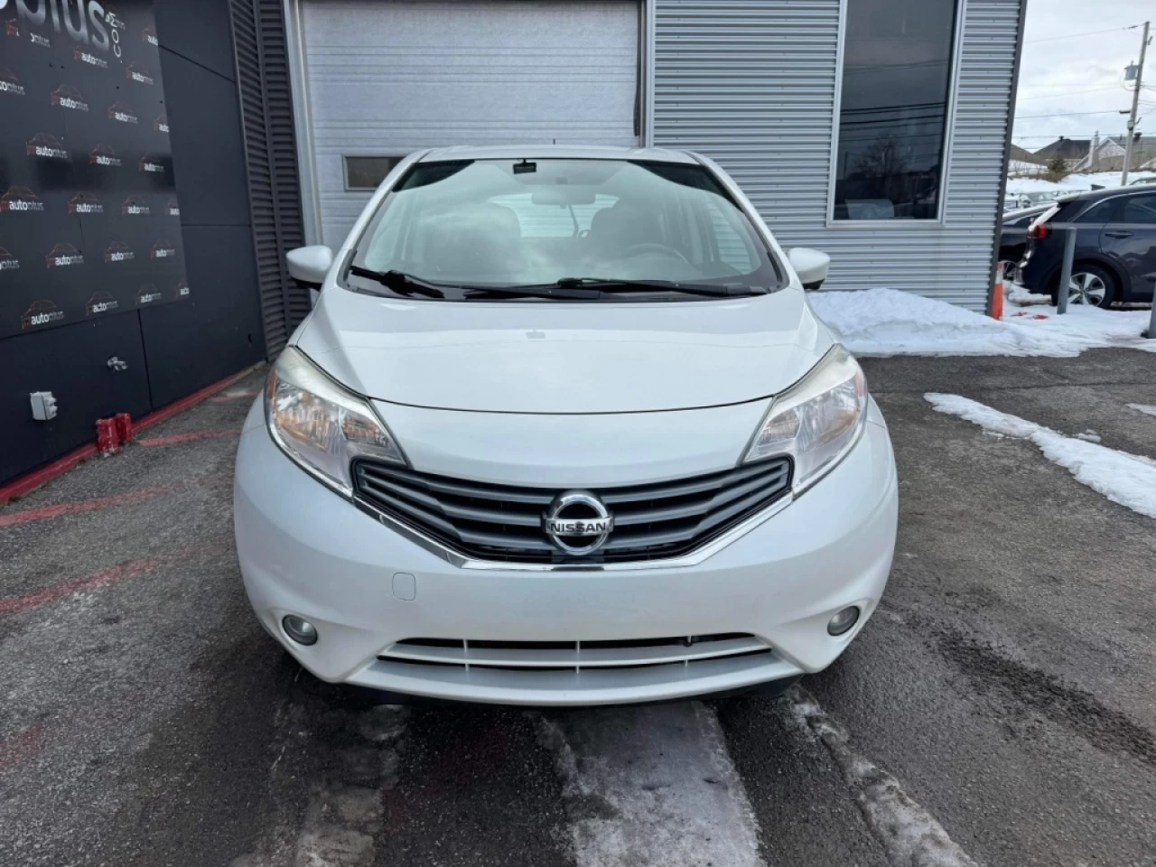 2015 Nissan Versa Note SL Image principale