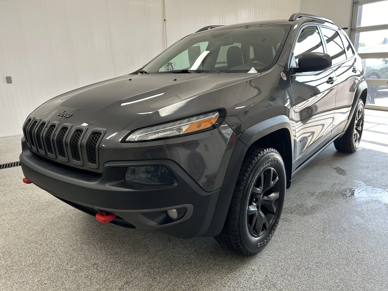 2016 Jeep Cherokee Trailhawk Image principale