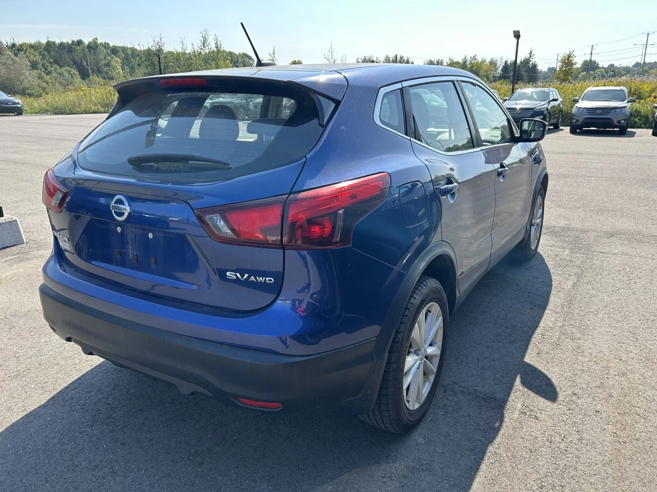 2018 Nissan Qashqai SV Main Image