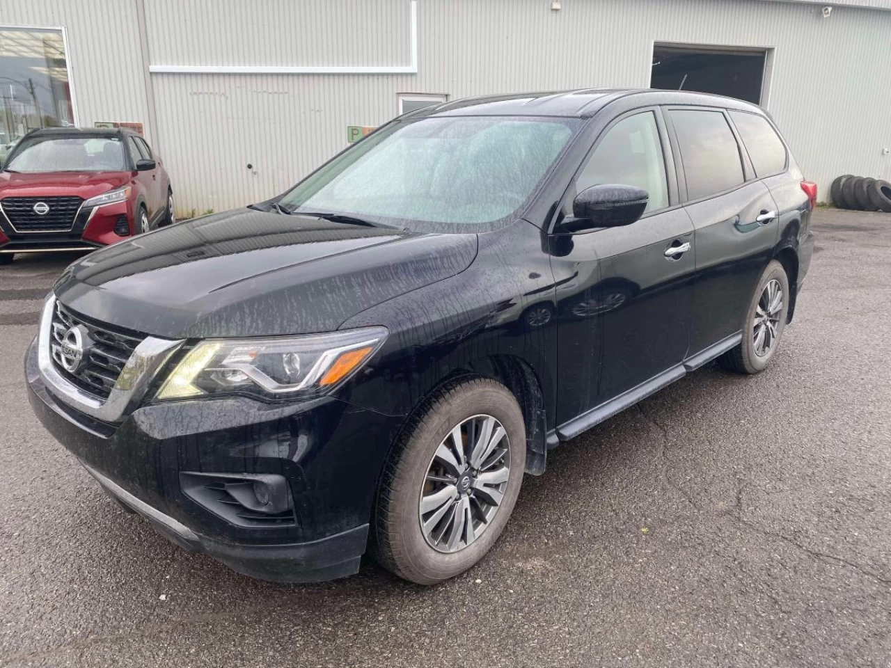 2018 Nissan Pathfinder 4x4 S Image principale