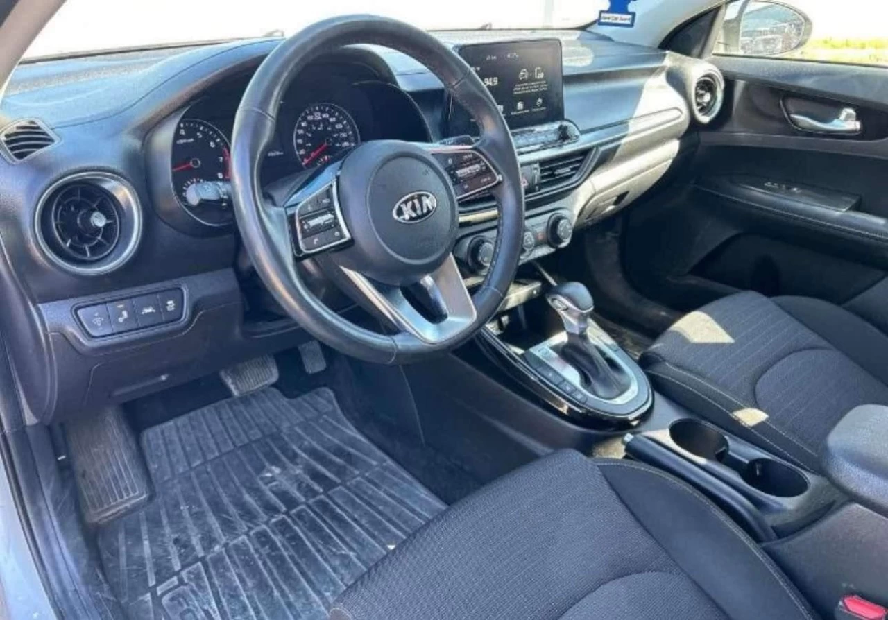 2019 Kia Forte EX IVT Image principale