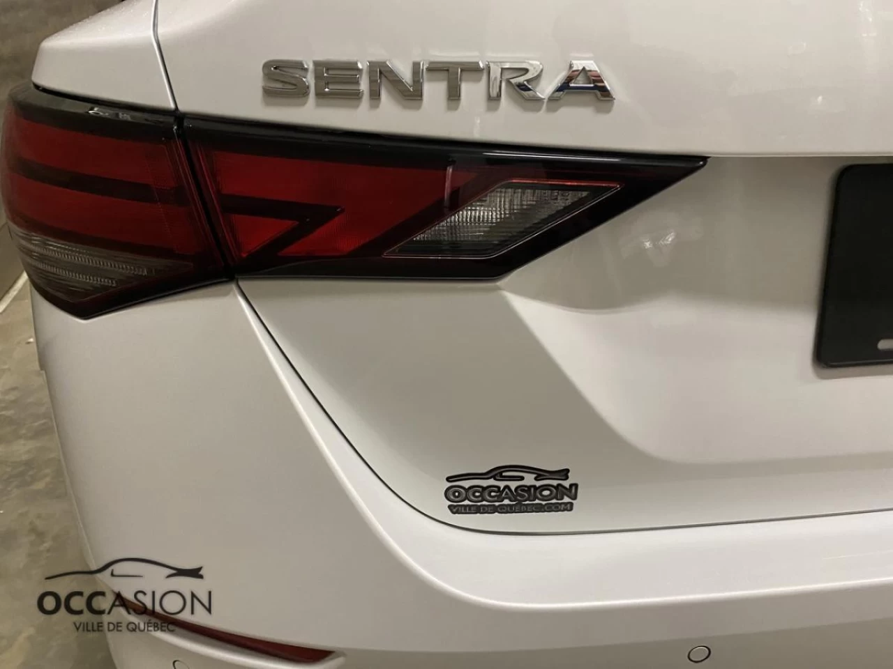 2020 Nissan Sentra SV CVT Image principale