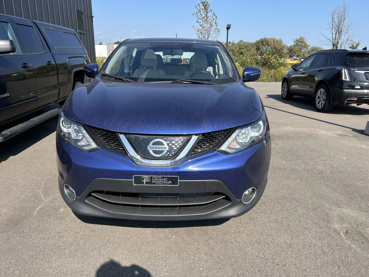 2018 Nissan Qashqai SV Main Image