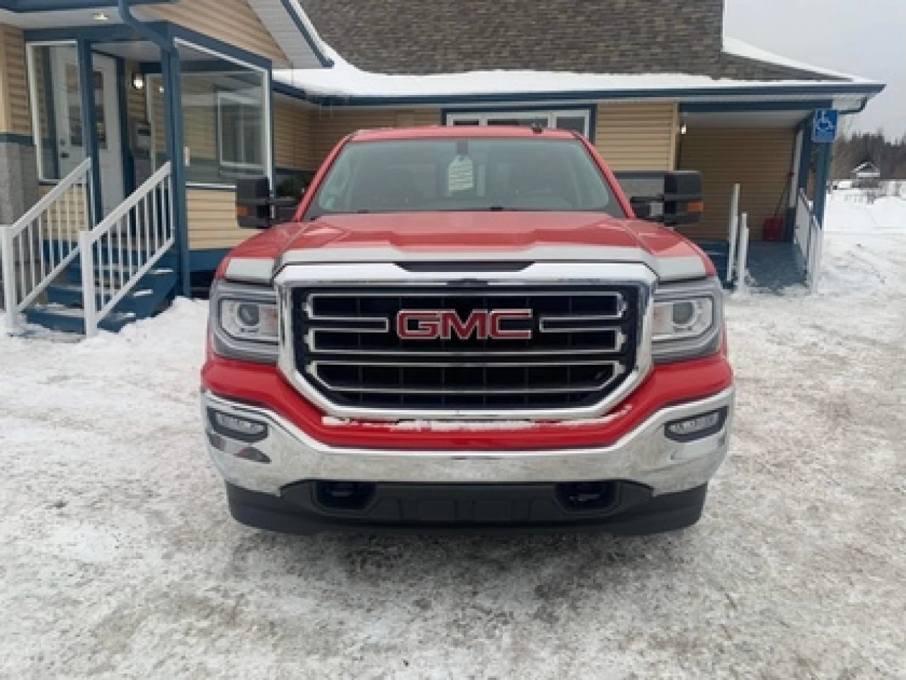 2018 Chevrolet Silverado 1500 LT Image principale