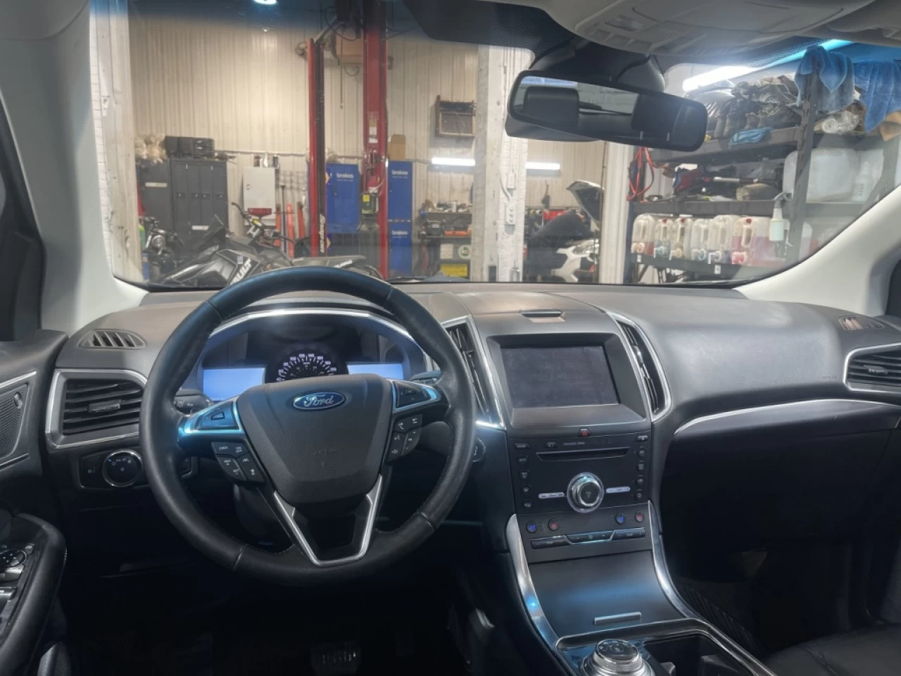 2019 Ford Edge Titane Main Image