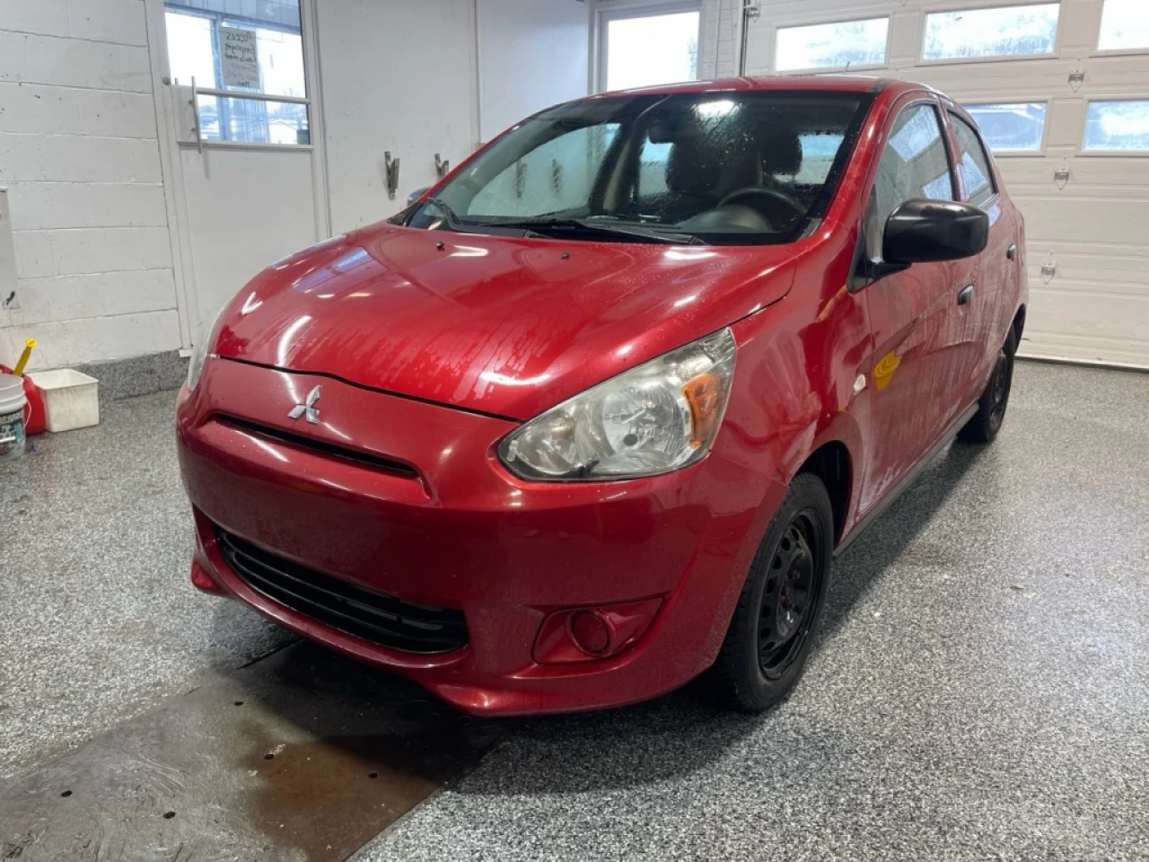 2015 Mitsubishi Mirage ES Image principale