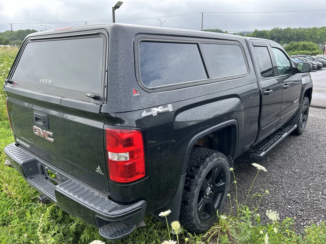 2015 GMC Sierra 1500 4WD Double Cab 143.5" Image principale