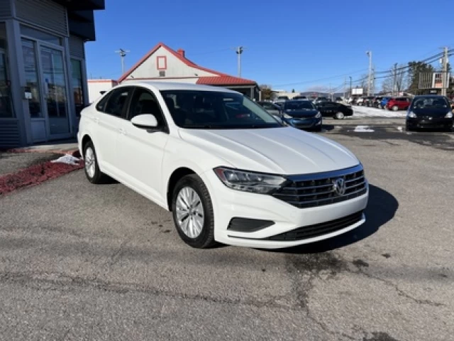 Volkswagen Jetta Comfortline 2019