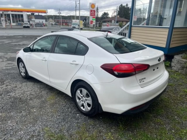 Kia Forte LX/LX+/EX/EX Luxe/EX+ 2017