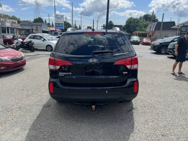 KIA Sorento LX 2014