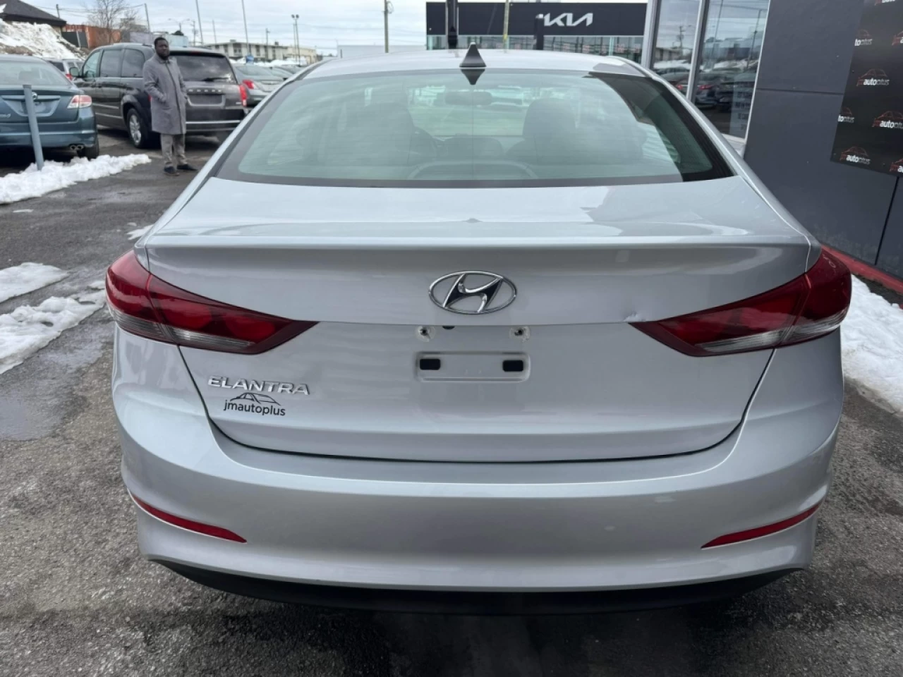 2017 Hyundai Elantra GL Image principale