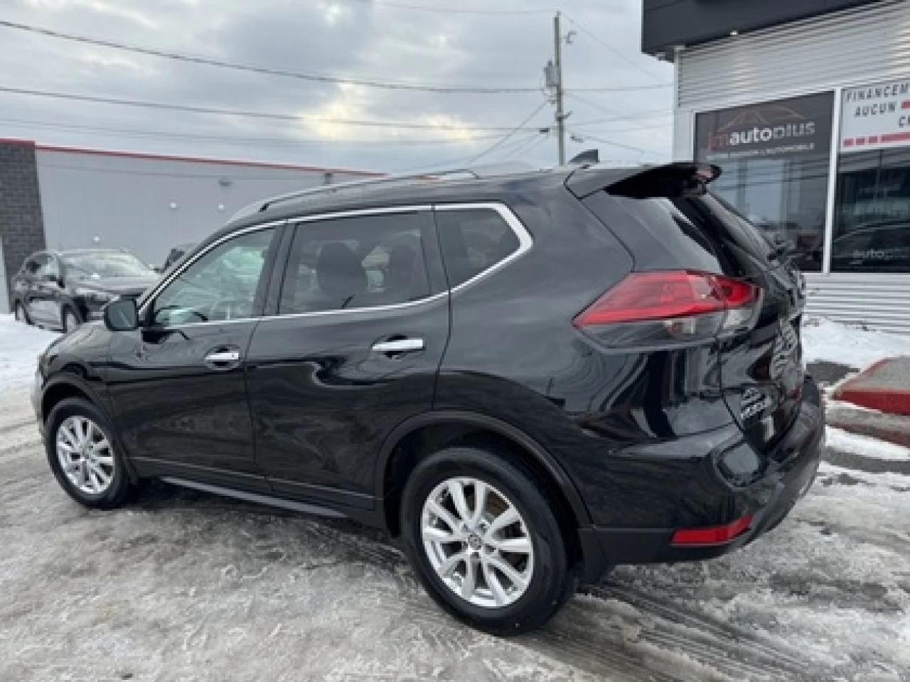 2020 Nissan Rogue **S SPECIAL EDITION** Main Image