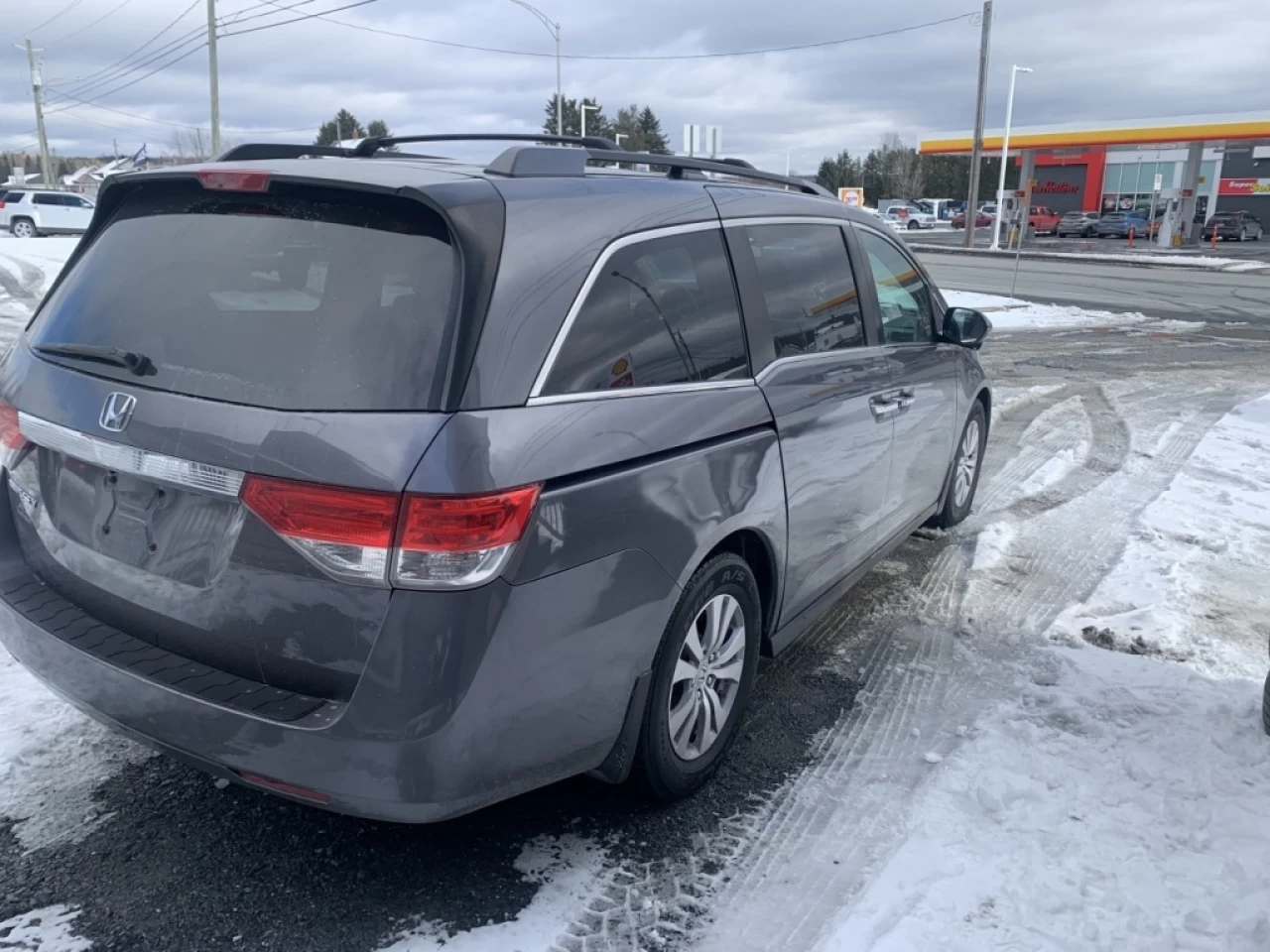 2016 Honda Odyssey EX Image principale