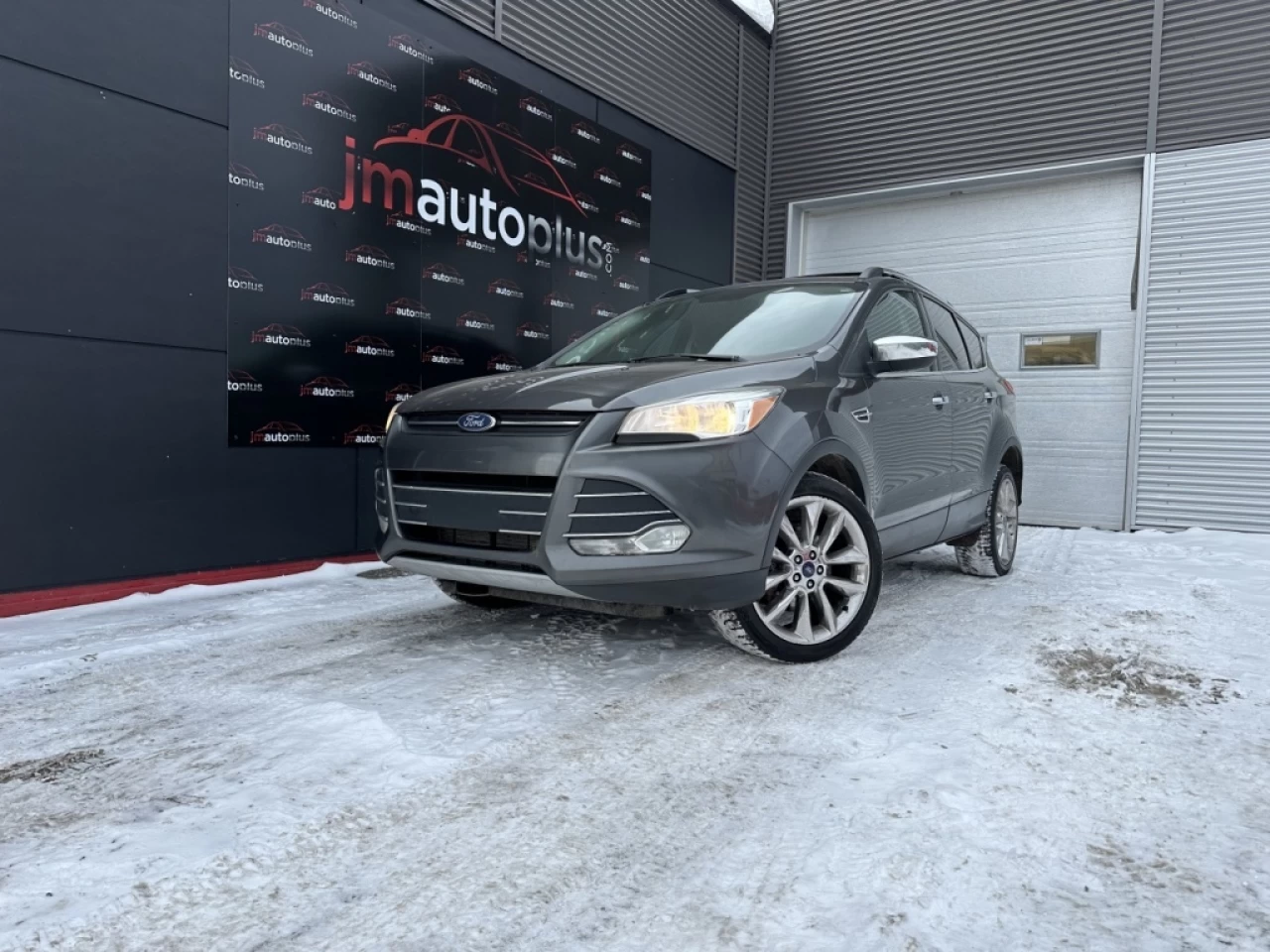 2016 Ford Escape SE Main Image