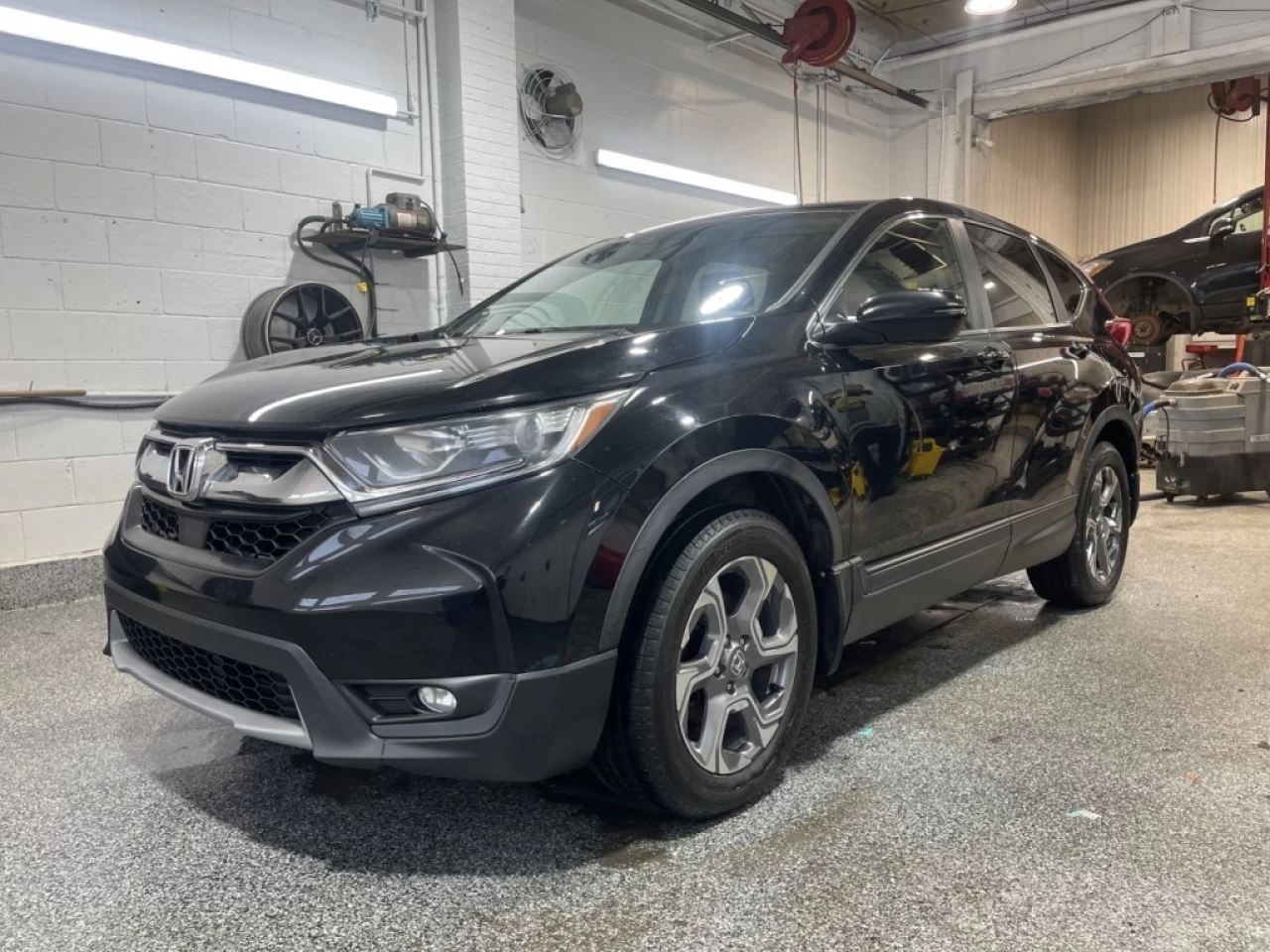 2017 Honda CR-V EX Main Image