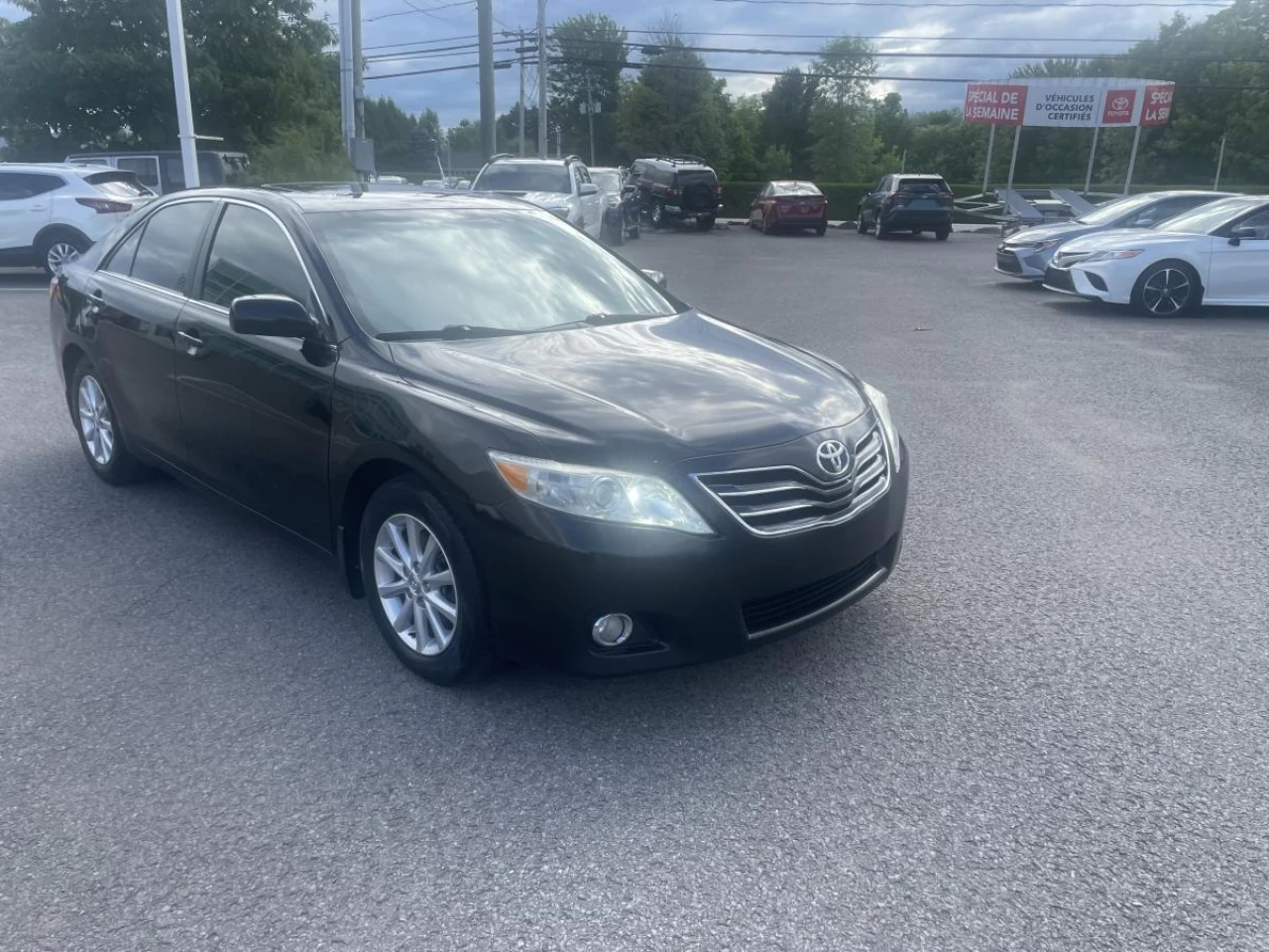 2011 Toyota Camry 4dr Sdn I4 Auto LE Image principale