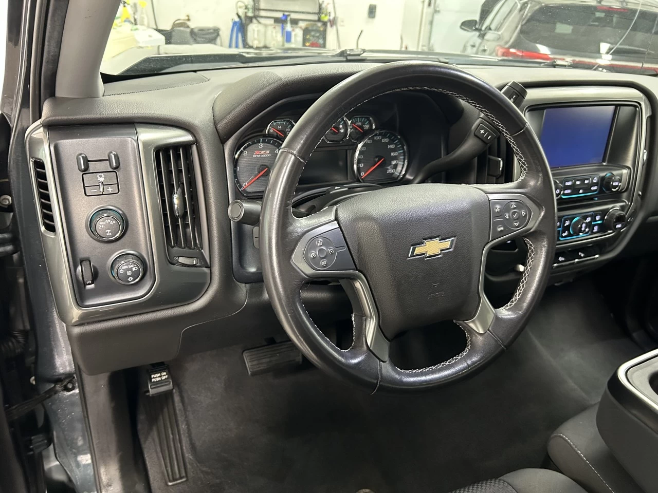 2019 Chevrolet Silverado 1500 LD LT Main Image