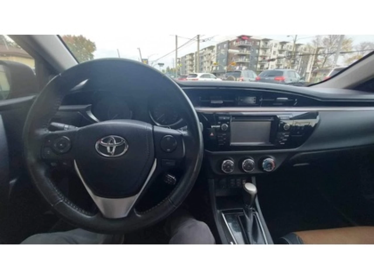 2014 Toyota Corolla CE/S/LE Main Image