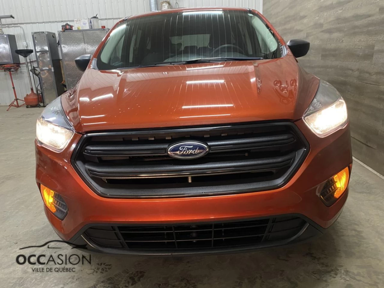 2019 Ford Escape S FWD Main Image