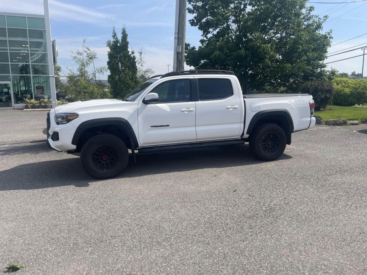 2023 Toyota Tacoma 4x4 Access Cab Auto Main Image