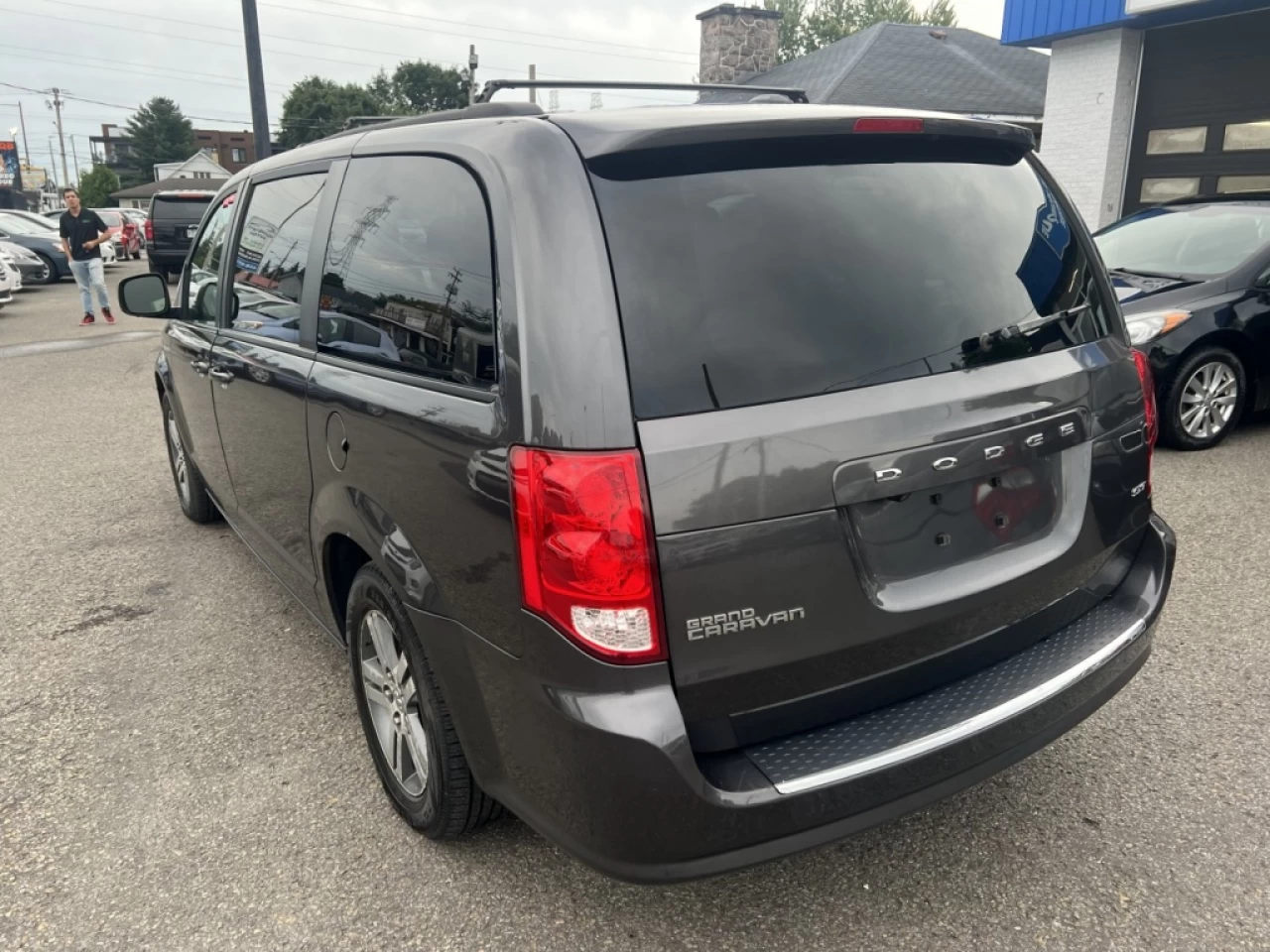 2019 Dodge Grand Caravan SXT Image principale