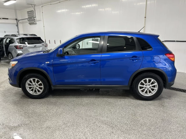 Mitsubishi RVR ES 2016