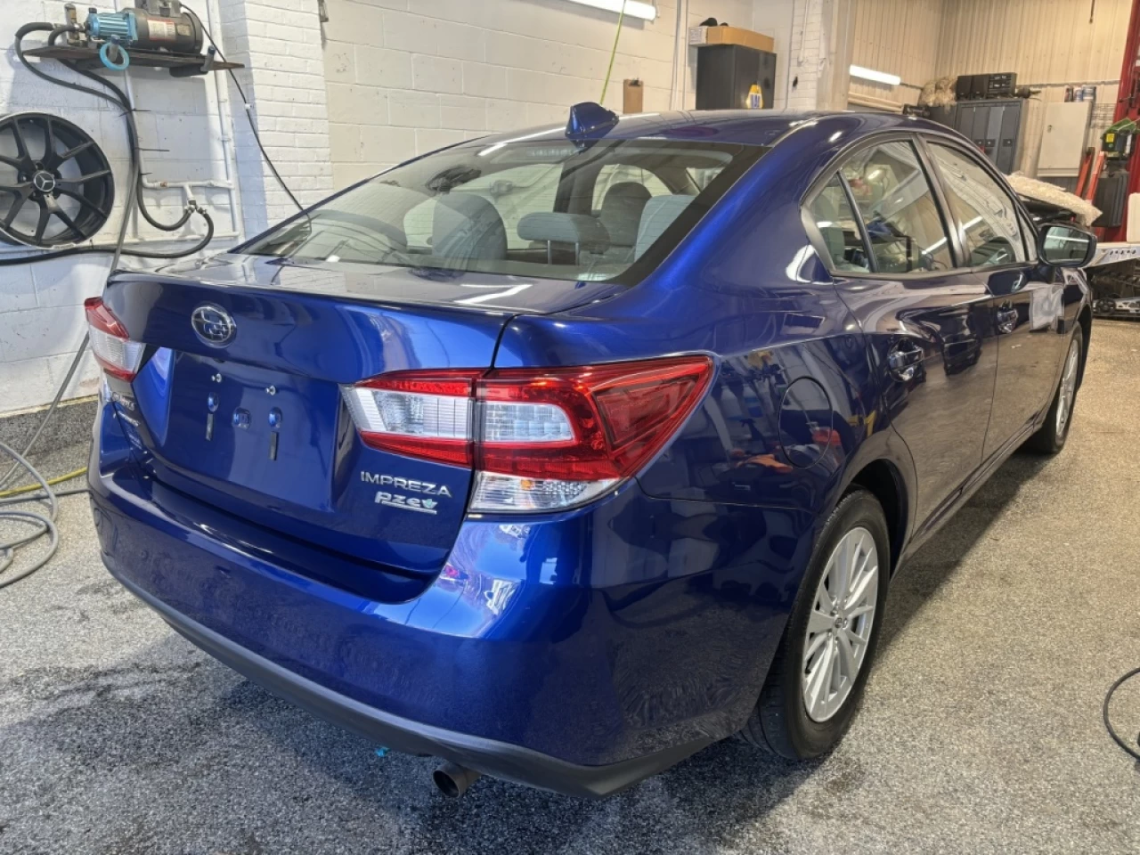 2017 Subaru Impreza Touring Main Image