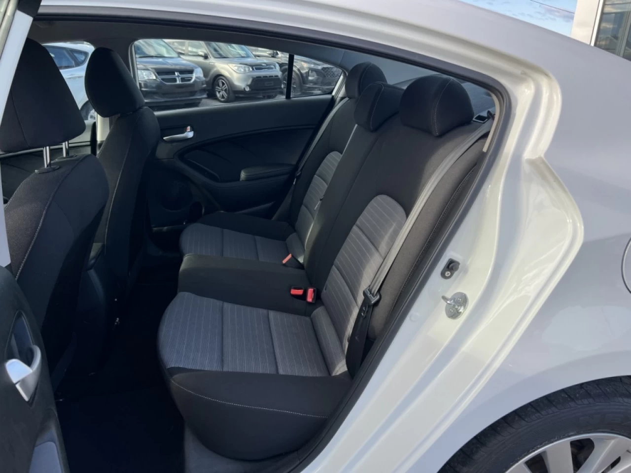 2016 Kia Forte LX+ Image principale