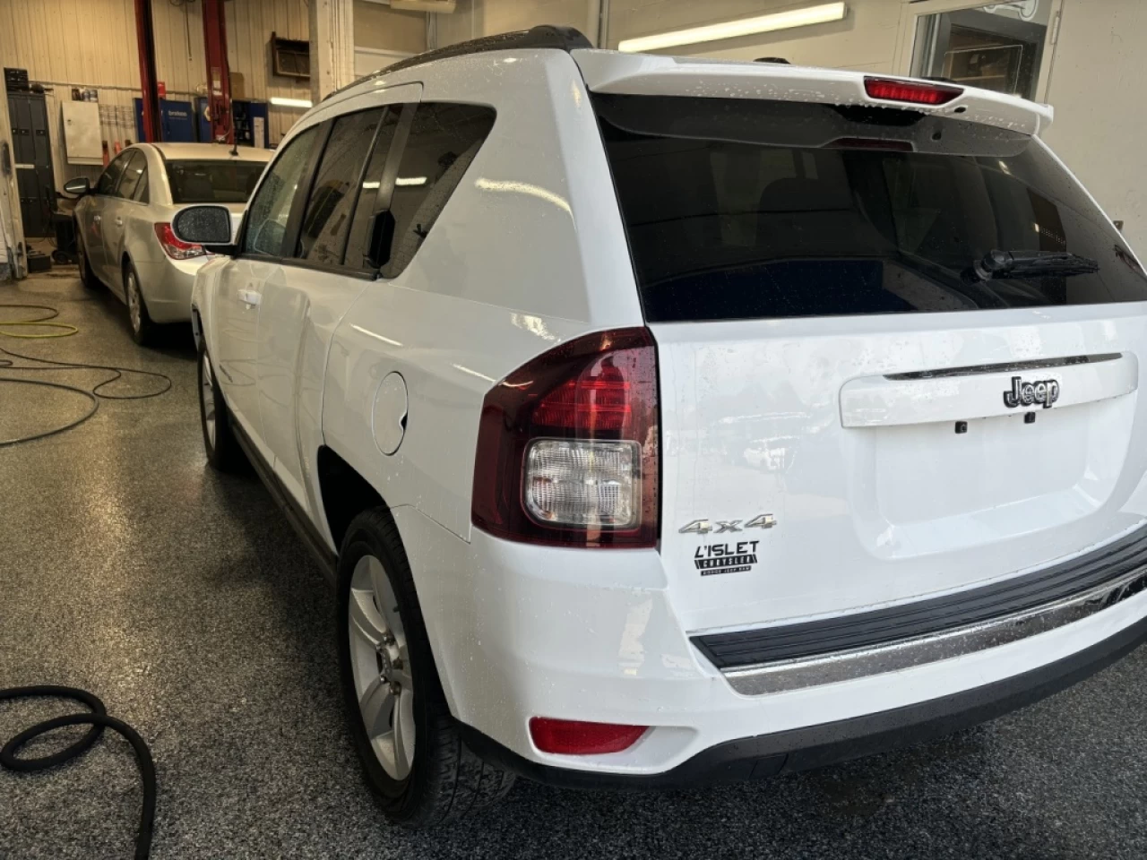 2016 Jeep Compass High Altitude Main Image