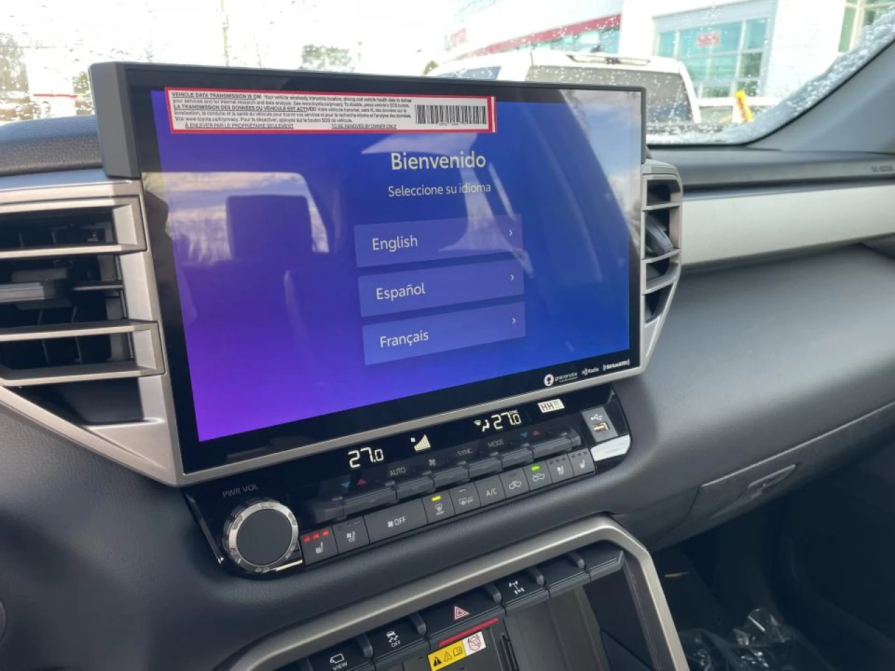 2024 Toyota Venza Hybrid XLE Main Image