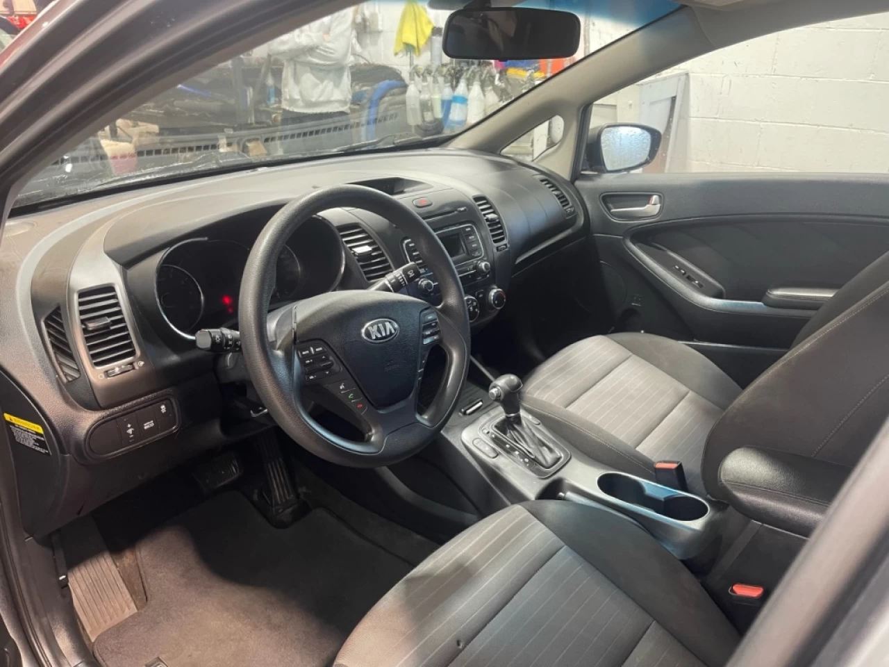 2015 KIA Forte LX Main Image