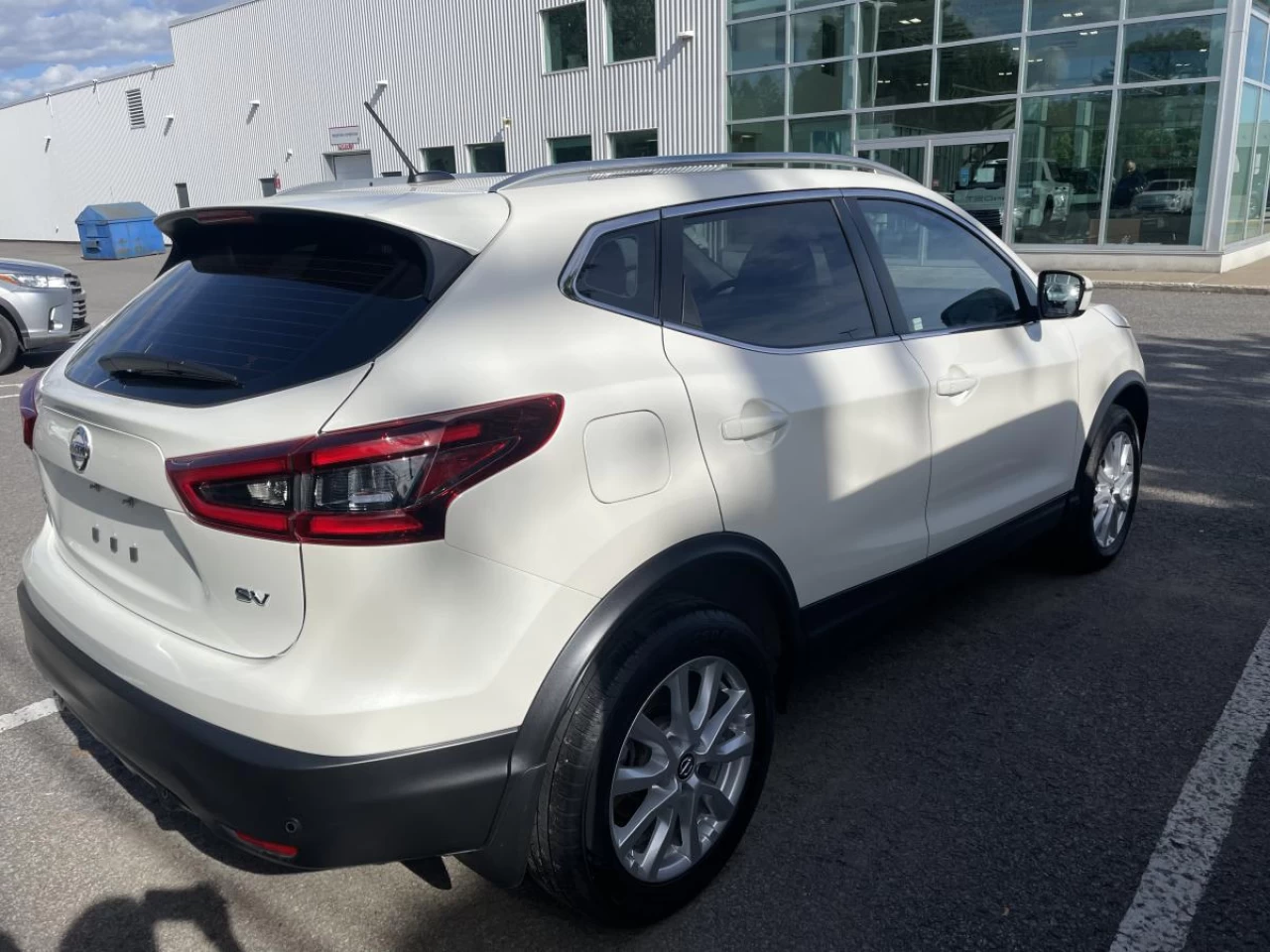 2022 Nissan Qashqai FWD SV CVT Image principale