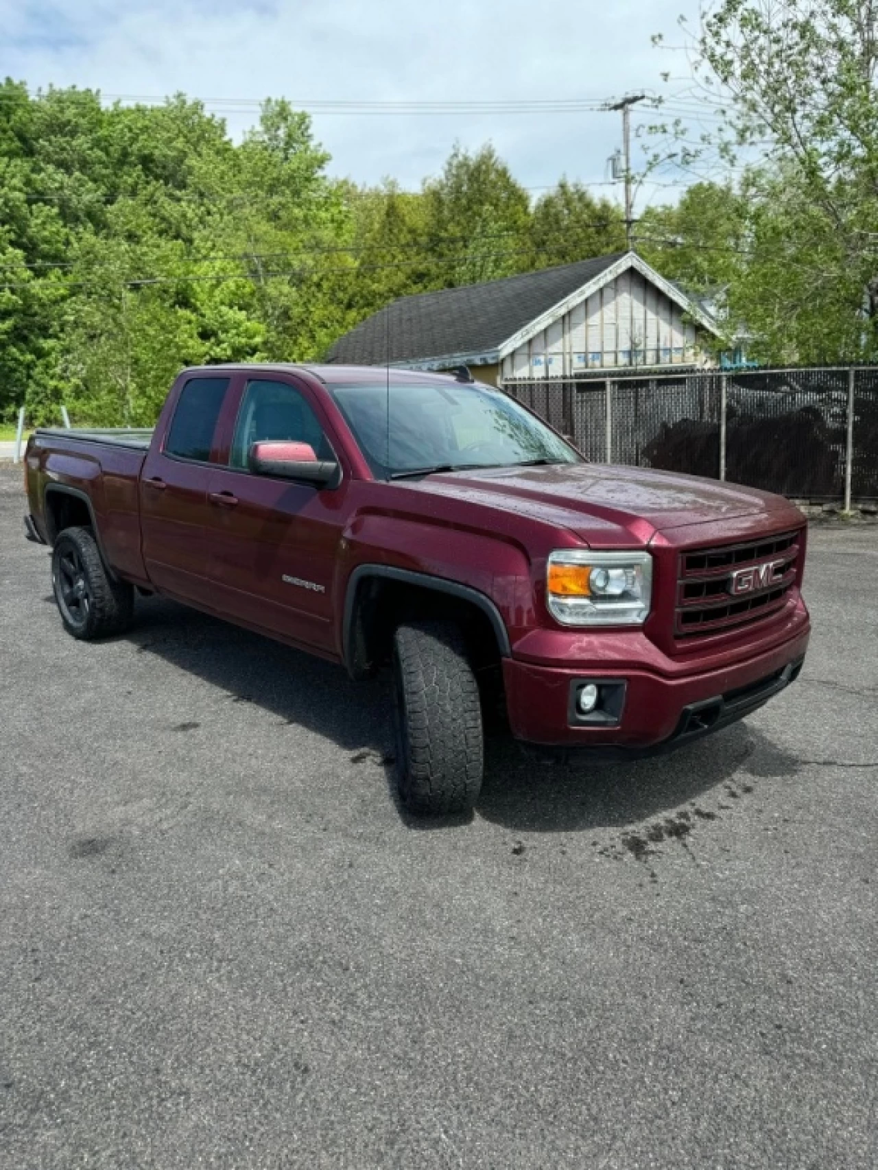 2015 GMC Sierra 1500 2015 Main Image