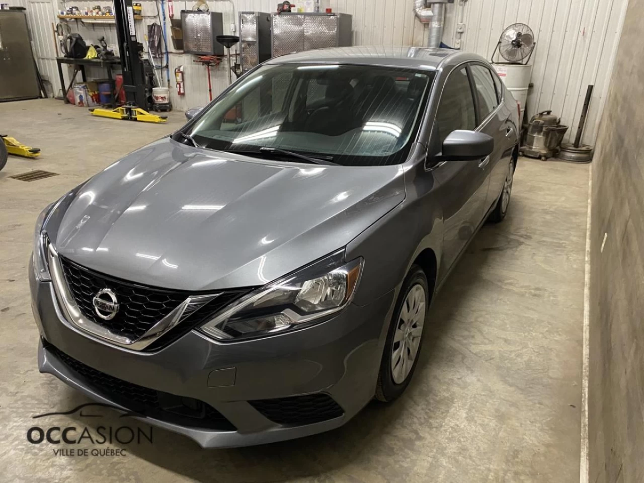 2018 Nissan Sentra SV Main Image