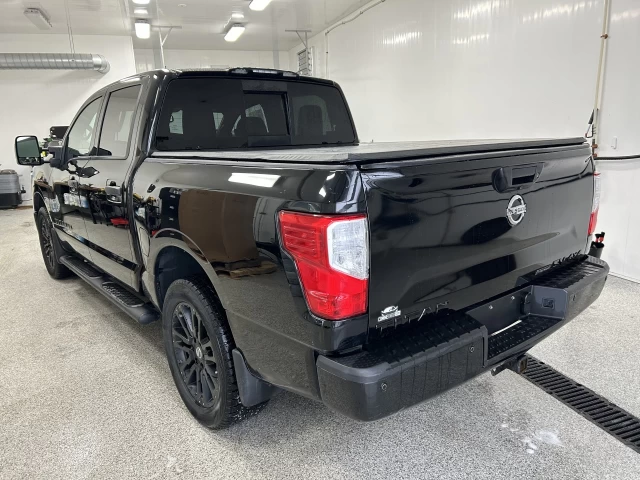 Nissan Titan SV Midnight Edition 2018