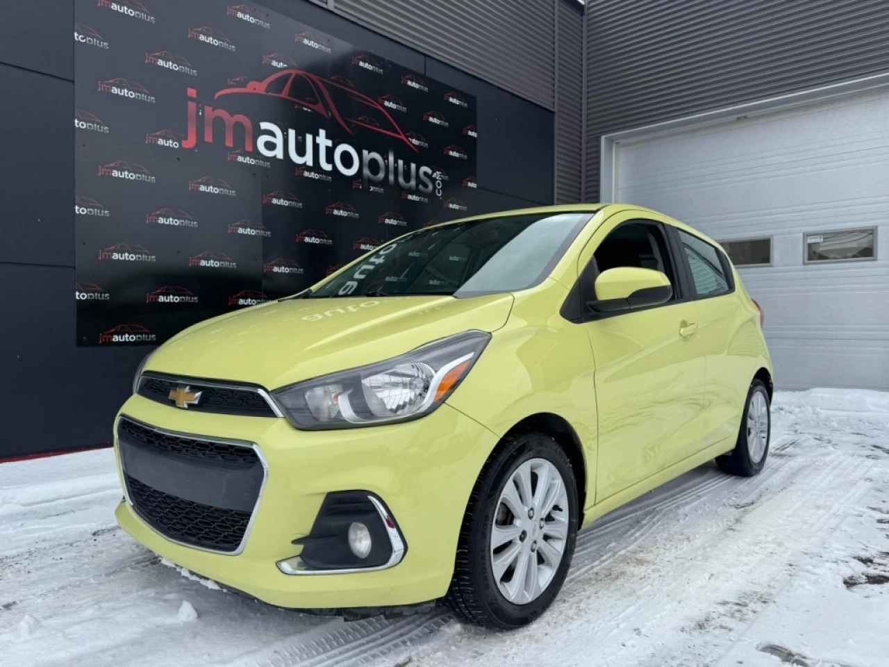 2017 Chevrolet Spark LT Image principale