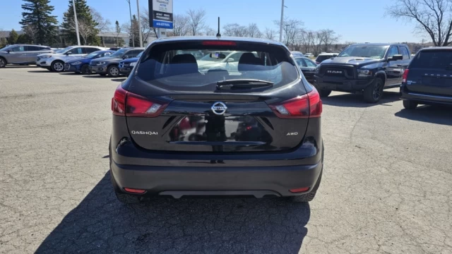 Nissan Qashqai S 2018