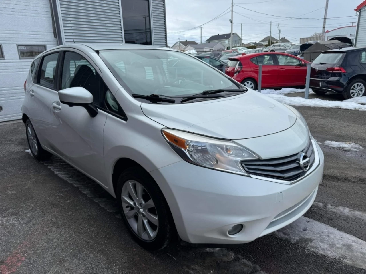 2015 Nissan Versa Note SL Main Image