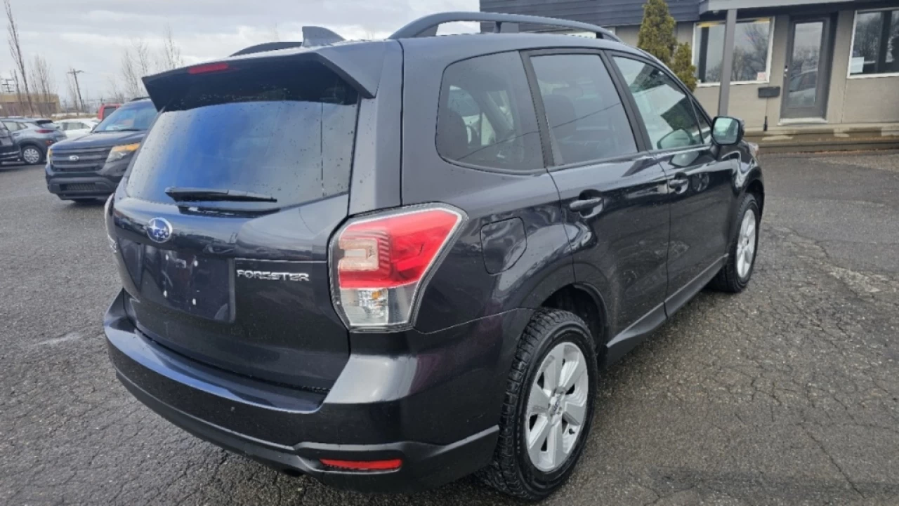 2018 Subaru Forester CommoditÉ Main Image