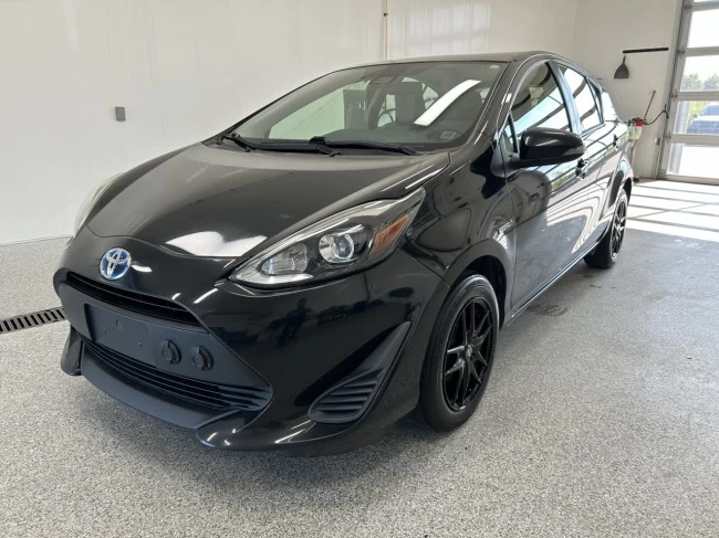 Toyota Prius c - 2018