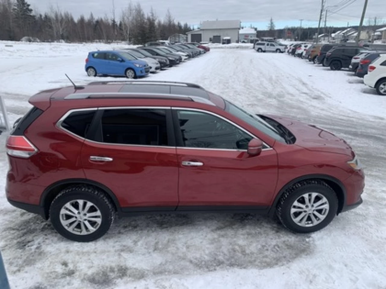 2016 Nissan Rogue SV/S Main Image