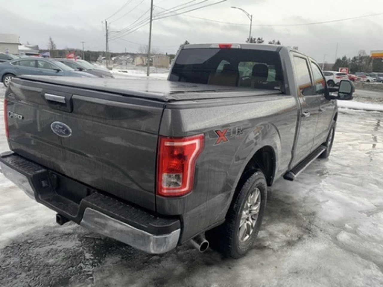 2016 Ford F-150 300-a Image principale