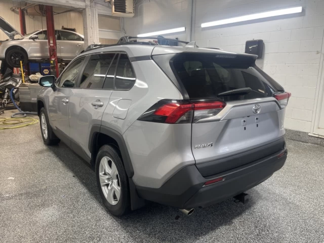 Toyota RAV4 LE 2019