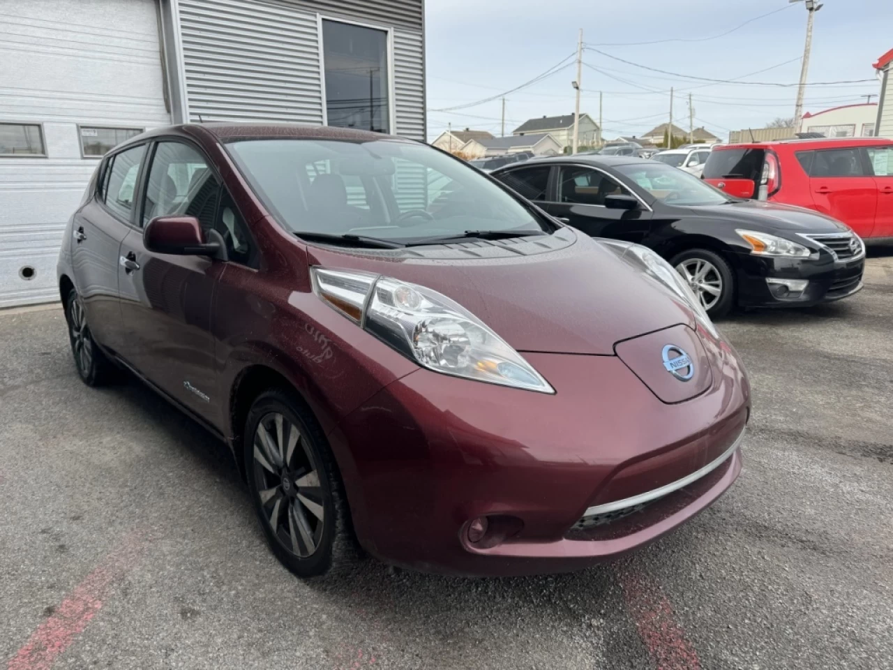 2016 Nissan LEAF SV Main Image