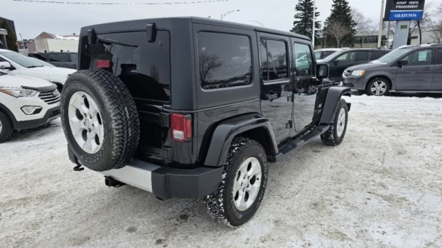 Jeep Wrangler Sahara 2015