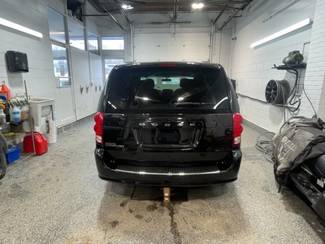 Dodge Grand Caravan SE 2013