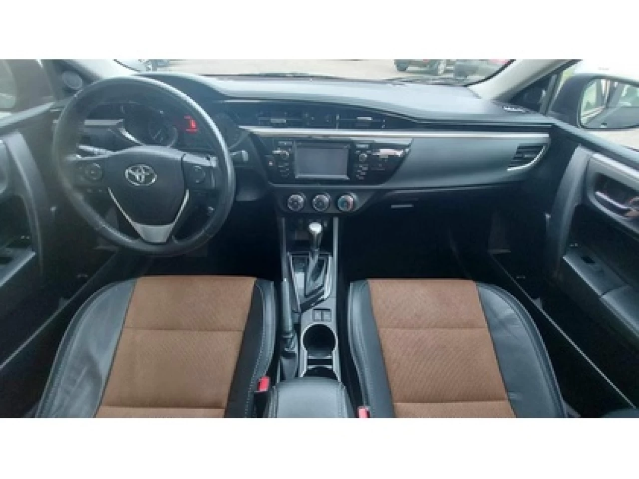 2014 Toyota Corolla CE/S/LE Image principale