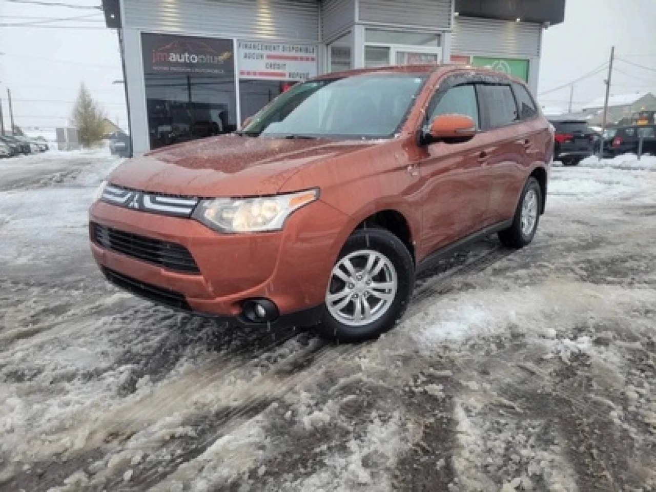 2014 Mitsubishi Outlander SE AWD 7 PASSAGERS Main Image